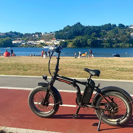 Casa Dos Cubos - Douro River House With Swimming Pool And River View 빌라 *