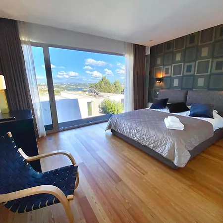 Casa Dos Cubos - Douro River House With Swimming Pool And River View * فيلا نوفا دي غايا