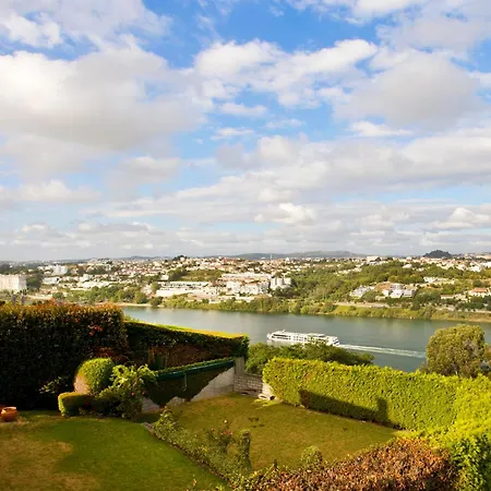 Casa Dos Cubos - Douro River House With Swimming Pool And River View