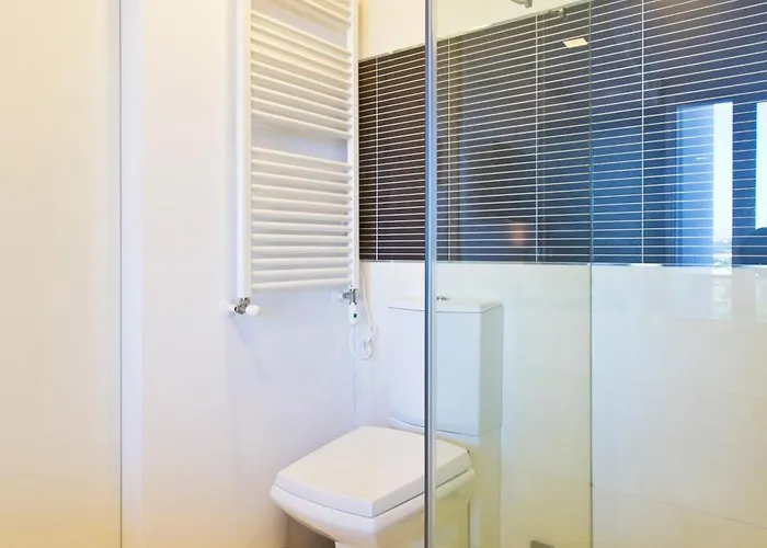 Villa Casa Dos Cubos - Douro River House With Swimming Pool And River View *