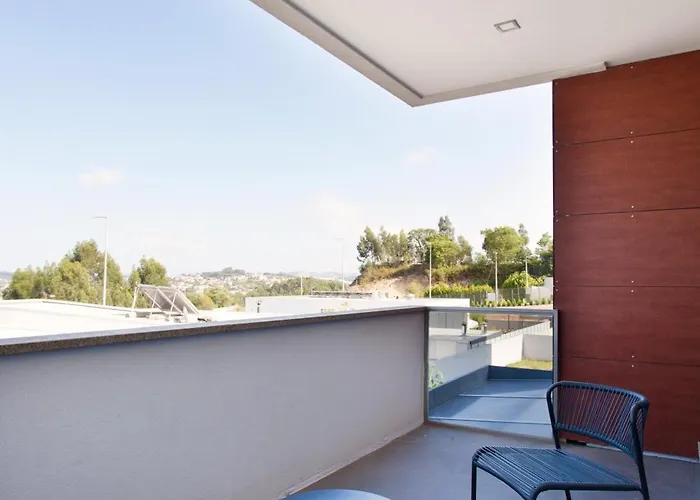 Villa Casa Dos Cubos - Douro River House With Swimming Pool And River View *