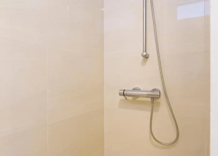 Villa Casa Dos Cubos - Douro River House With Swimming Pool And River View *